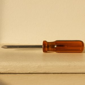 Lapos csavarhúzó, 5 mm